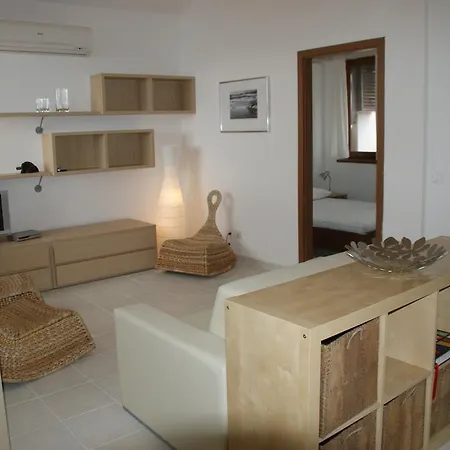 Saint Thomas Residences Penthouse Ikar 241