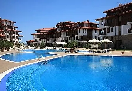 Saint Thomas Residences Penthouse Ikar 241 *
